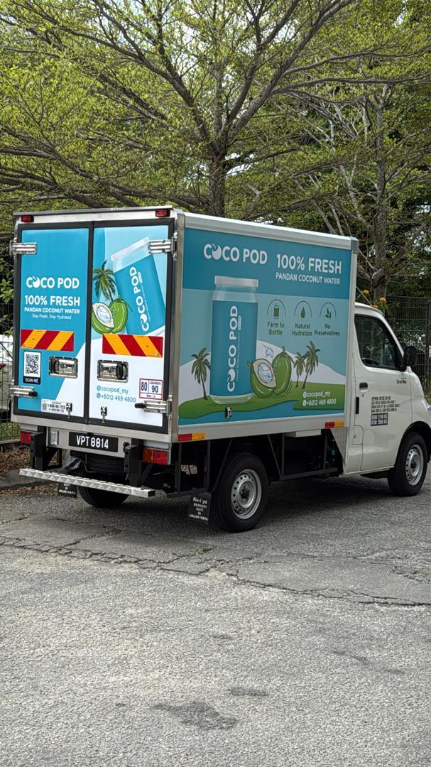 Cocopod refrigerated delivery truck